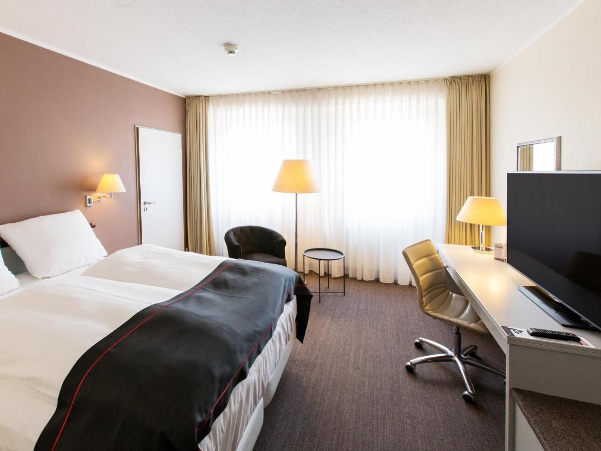 Dormero Hotel Дессау Экстерьер фото
