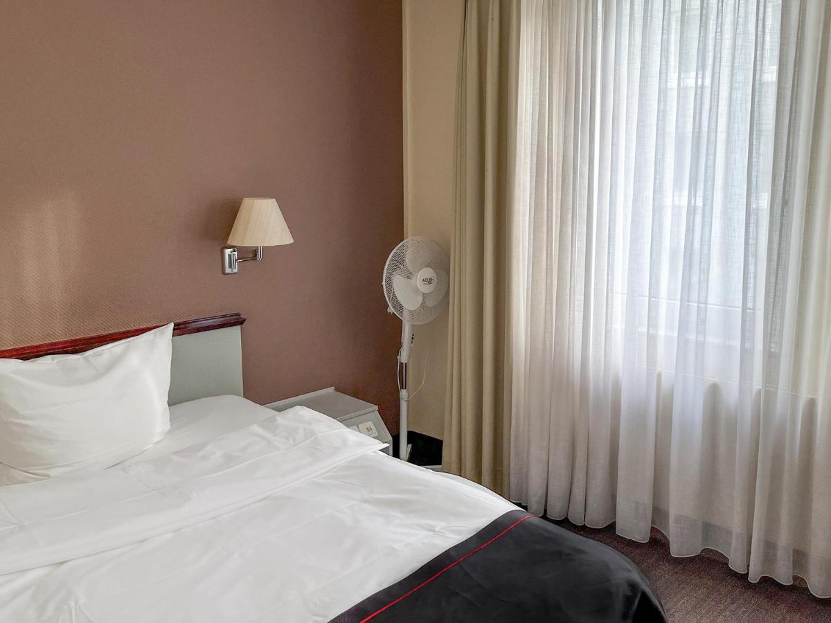 Dormero Hotel Дессау Экстерьер фото