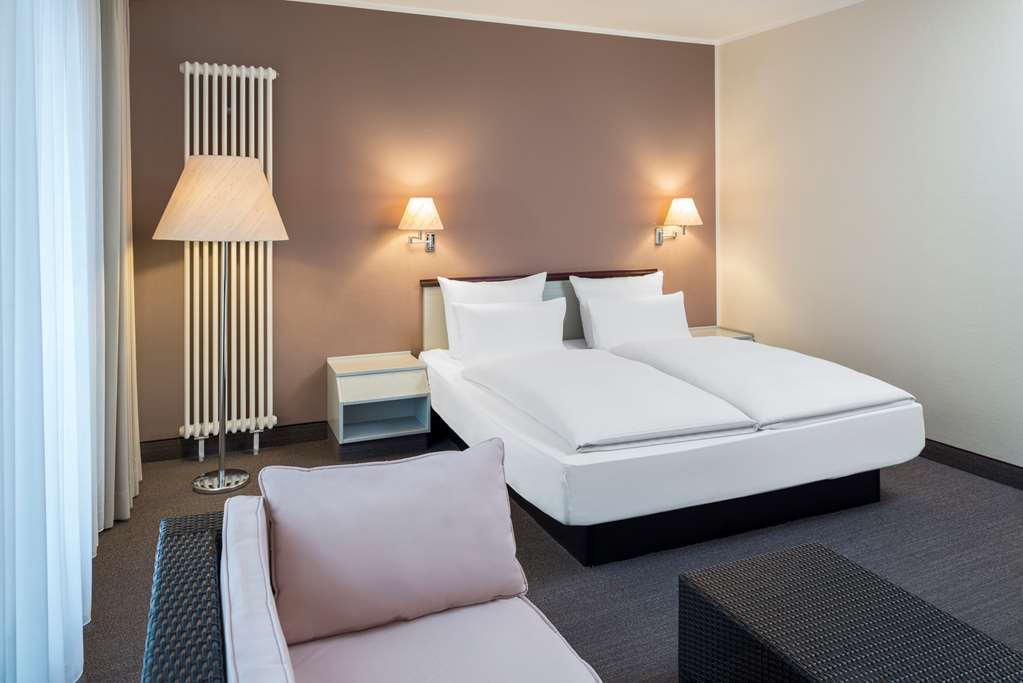 Dormero Hotel Дессау Экстерьер фото