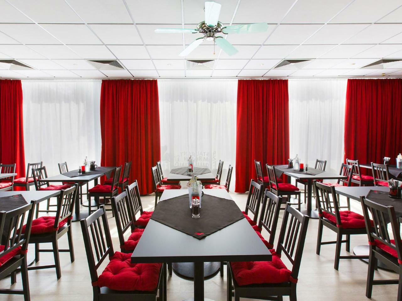 Dormero Hotel Дессау Экстерьер фото