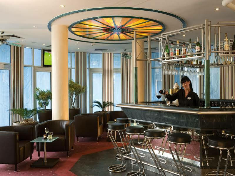 Dormero Hotel Дессау Экстерьер фото